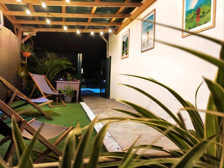 Villa Oneway, Piscine Privee, Classee 3 Etoiles Sainte-Rose Exterior photo