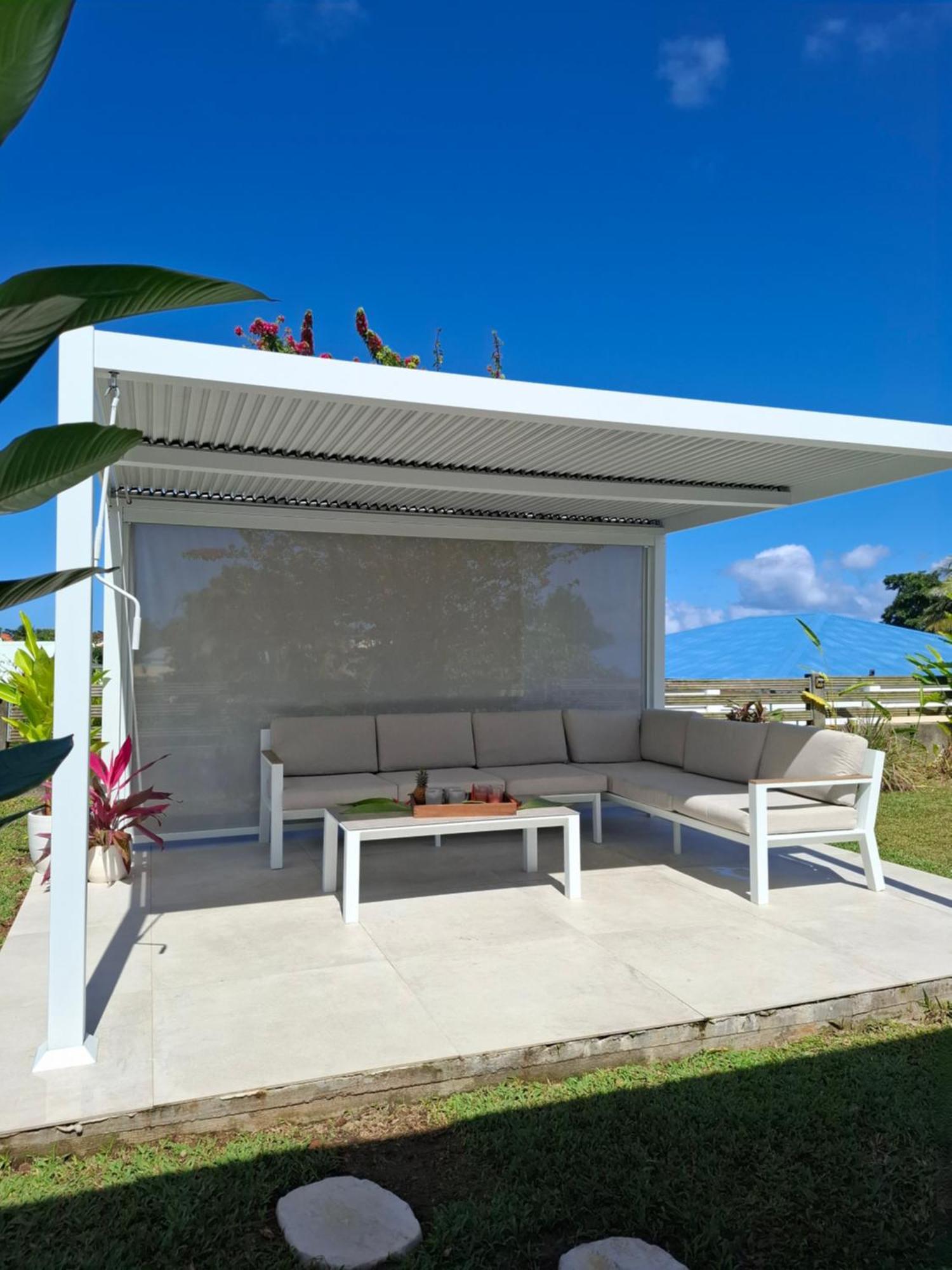 Villa Oneway, Piscine Privee, Classee 3 Etoiles Sainte-Rose Exterior photo